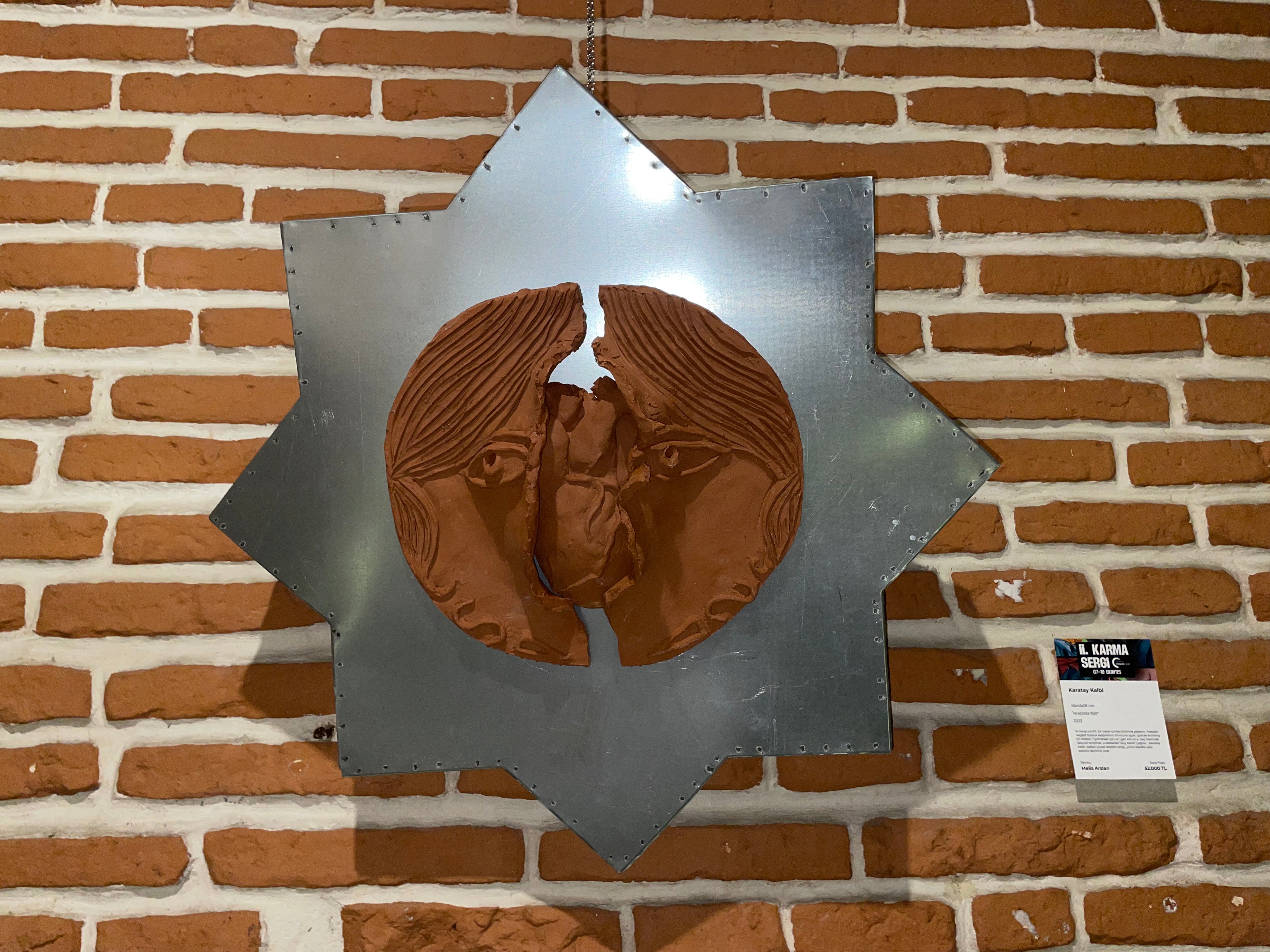 “Kalbin Aynası Yüzdür”